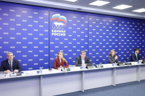 Андрей Исаев: При поддержке Единой России трудоустроены 580 тысяч человек